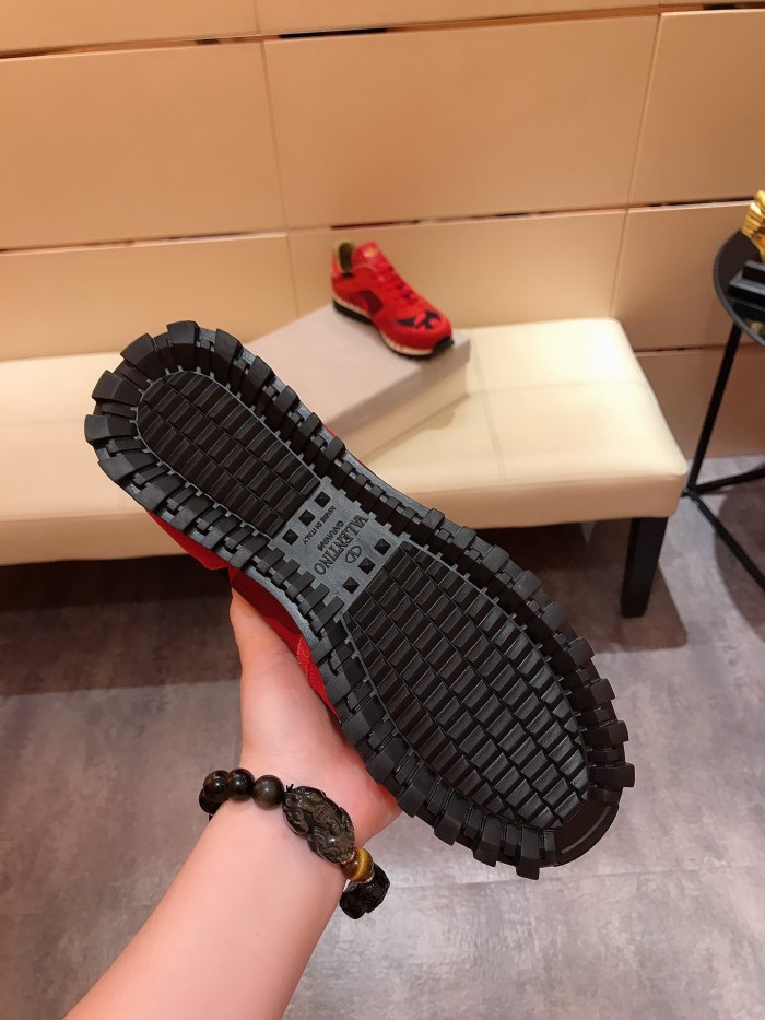 Valentino Garavani Rockrunner camouflage-print sneakers 18