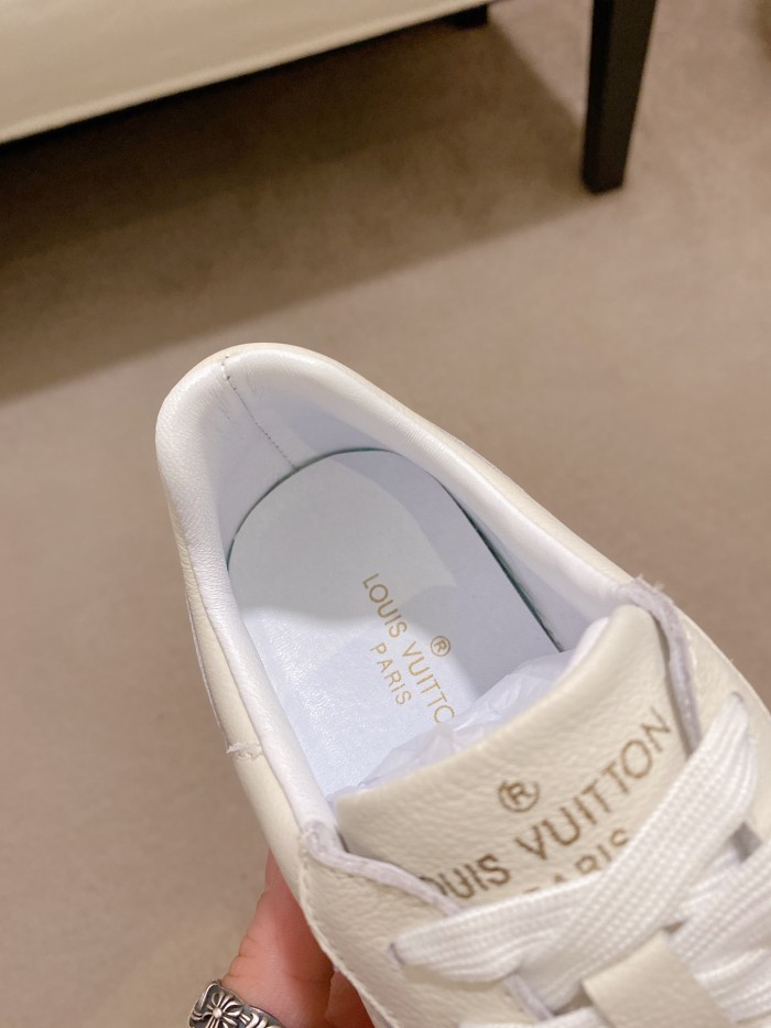 Louis Vuitton Low Top sneaker 125