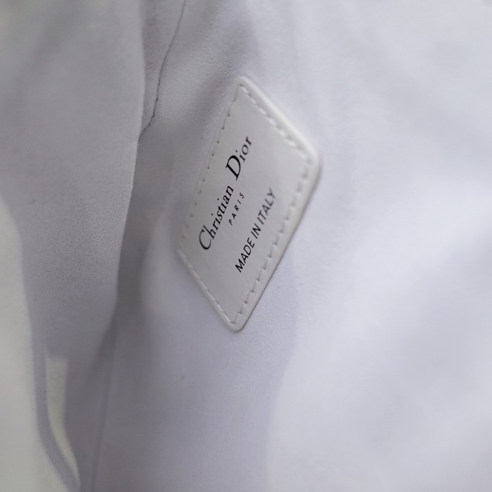 Handbag Dior size 25x16x2.5 CM