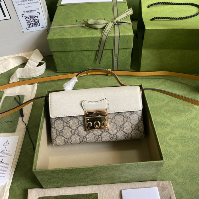 Handbag Gucci 652683 size 18*10*5 cm