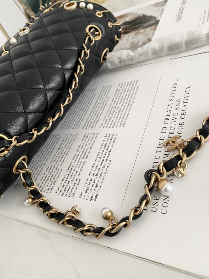 Handbag Chanel 112 size 25.5*16.7.6 cm