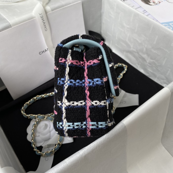 Handbag Chanel size 20 cm