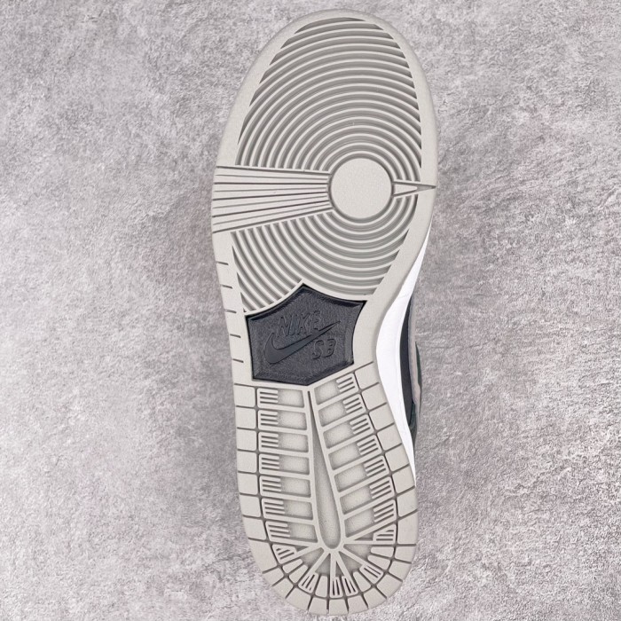 Nike Dunk SB Low J-Pack Shadow