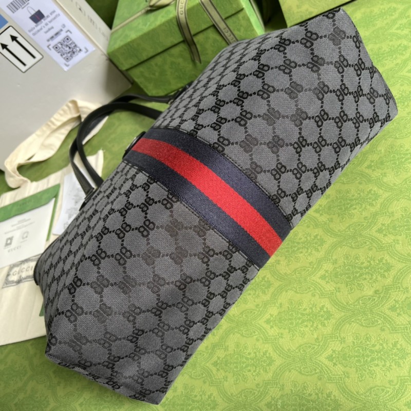 Handbag Gucci 680125 size 38*28*14 cm