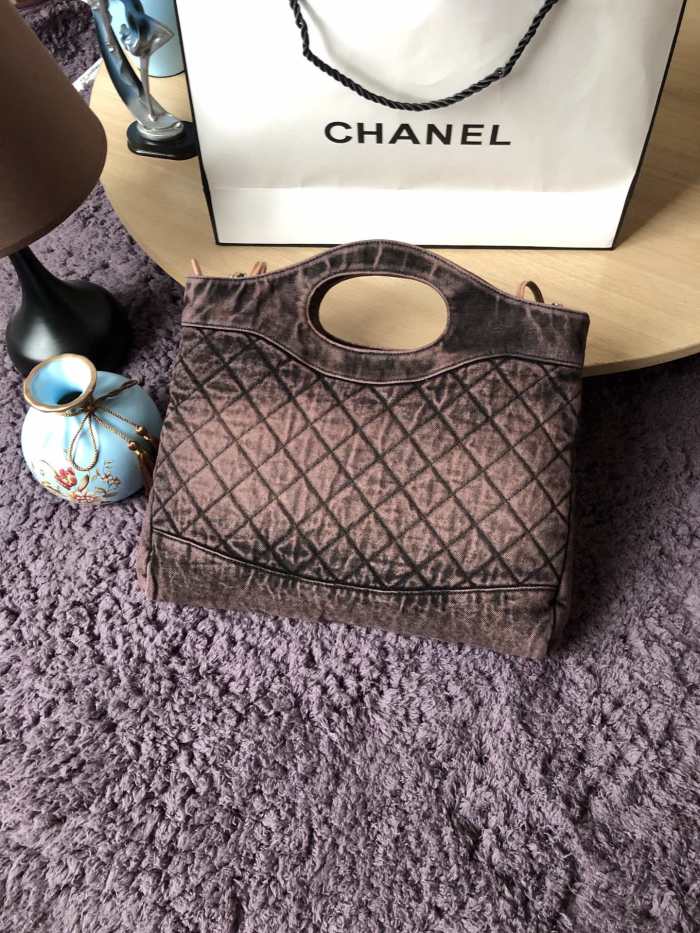Handbag Chanel S1407 size 34x37x7.5 cm