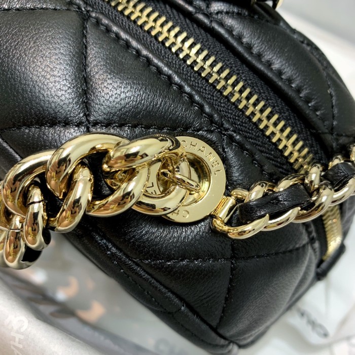 Handbag Chanel AS1511 size 20 15 7 cm
