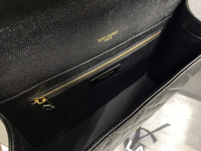 Handbags SAINT LAURENT 487198 size 31×22×7.5 cm