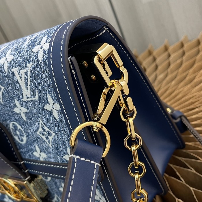 Handbag Louis Vuitton M59631 size 25 x 17 x 10.5 cm