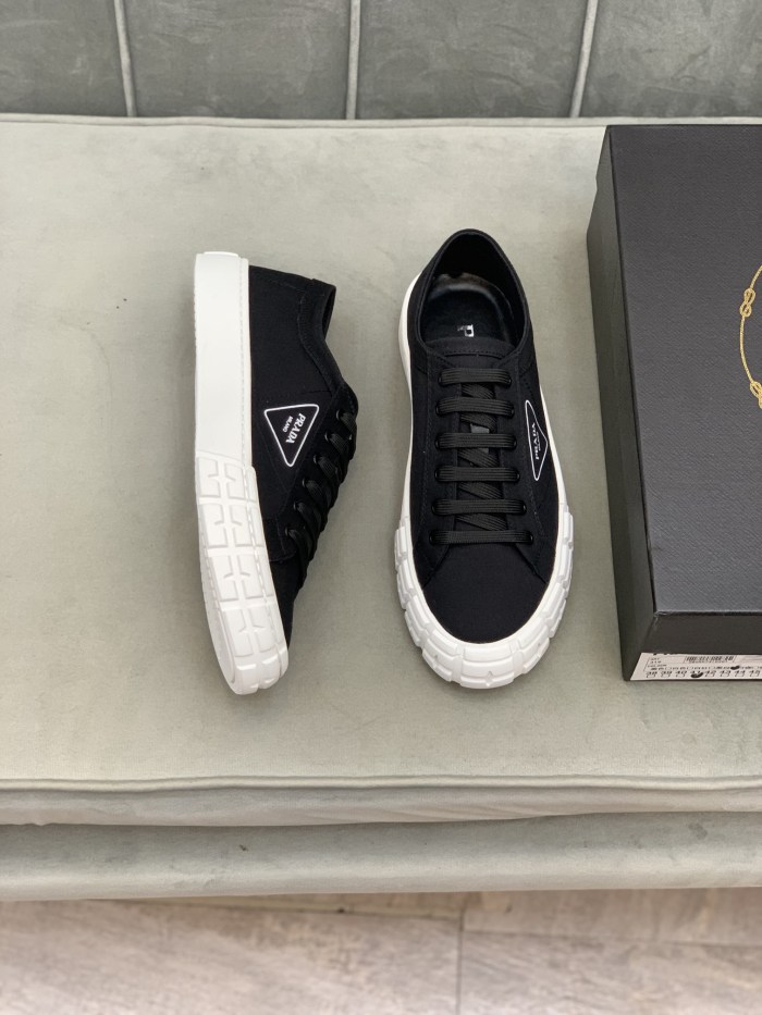 Prada Wheel Cassetta sneaker 2