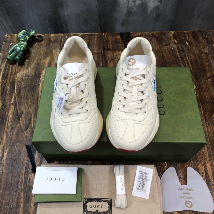 Gucci Rhyton sneaker 6