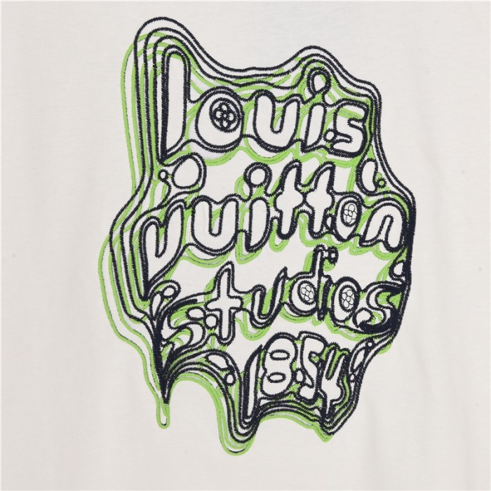 Clothes Louis Vuitton 231