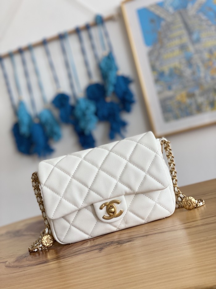 Handbag Chanel 3369 size 21X14.5X6 cm