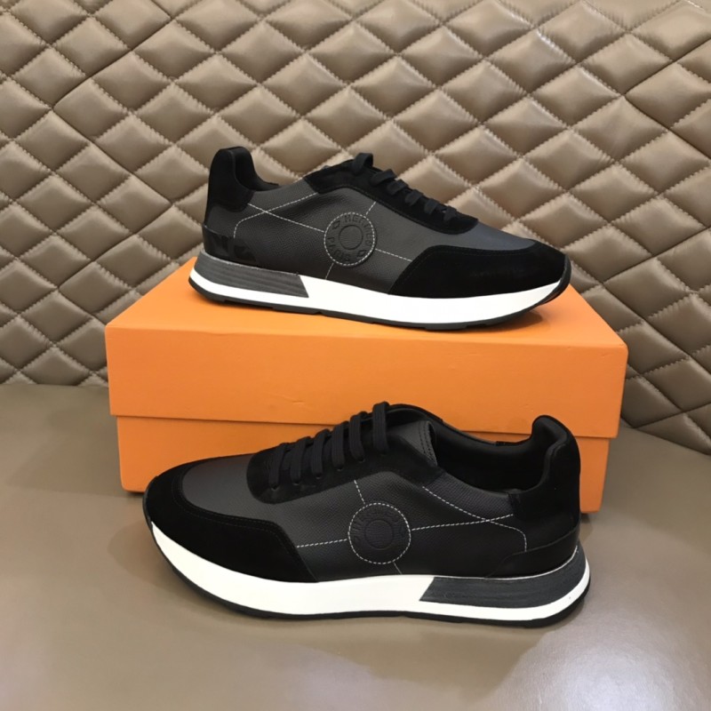 Hermes Low Top sneaker 22