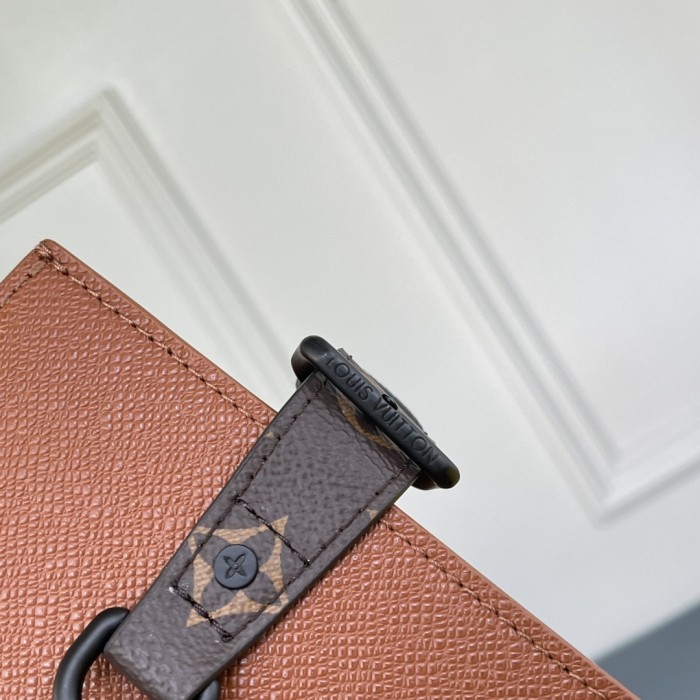 Handbag Louis Vuitton M30725 size 41-34-19 cm