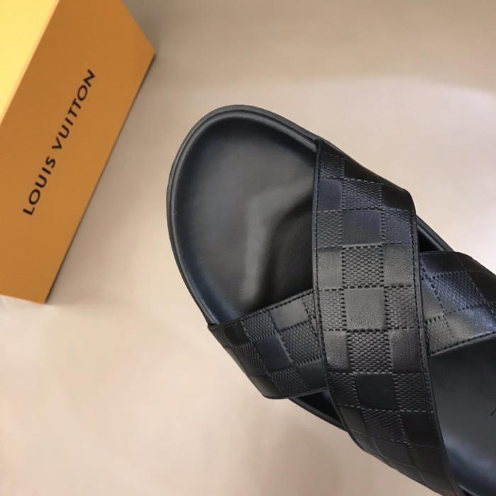 Louis Vuitton Slipper 76