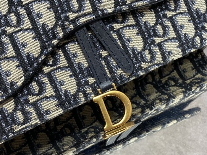 Handbag Dior size 21 cm