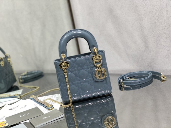 Handbag Dior size 17 cm