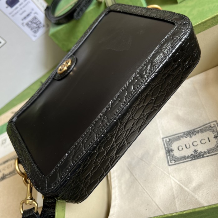 Handbag Gucci 710861 size 23.5x 16x 4.5 cm