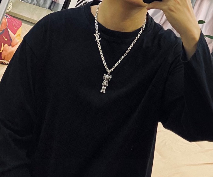 Clothes Louis Vuitton 69