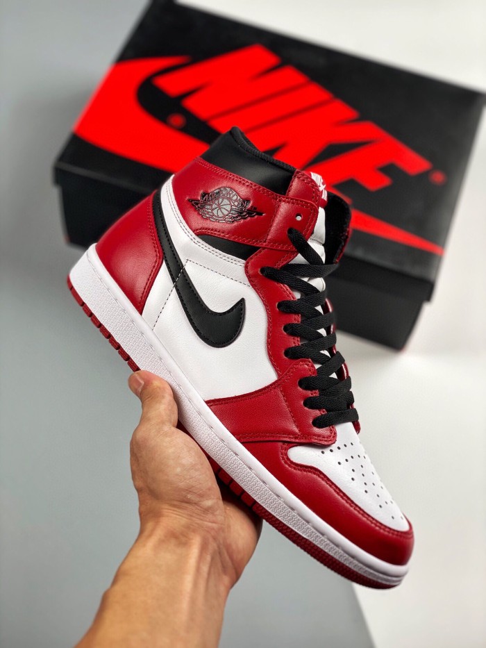 Jordan 1 Retro Chicago (2015)