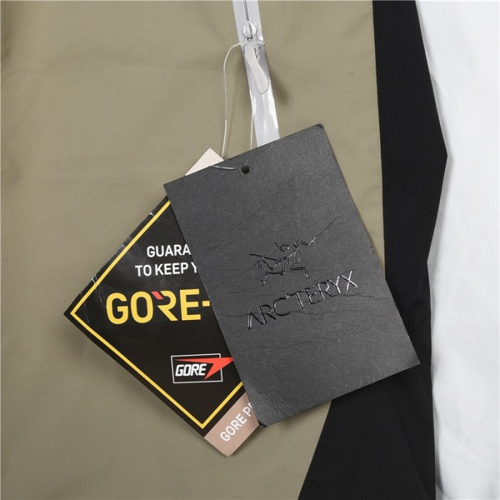 Clothes ARC'TERYX 10