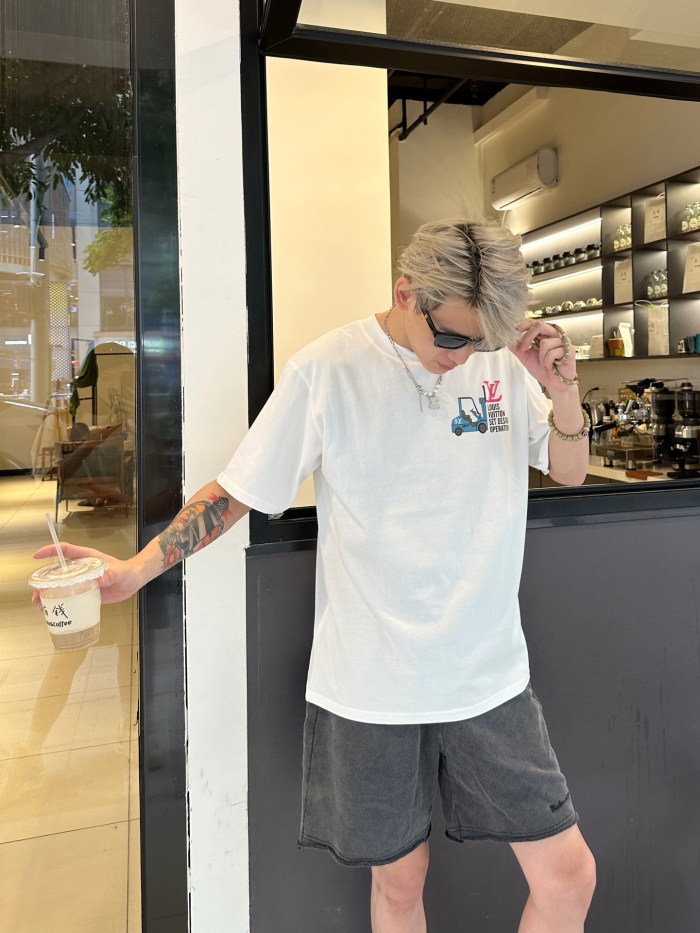 Clothes Louis Vuitton 310