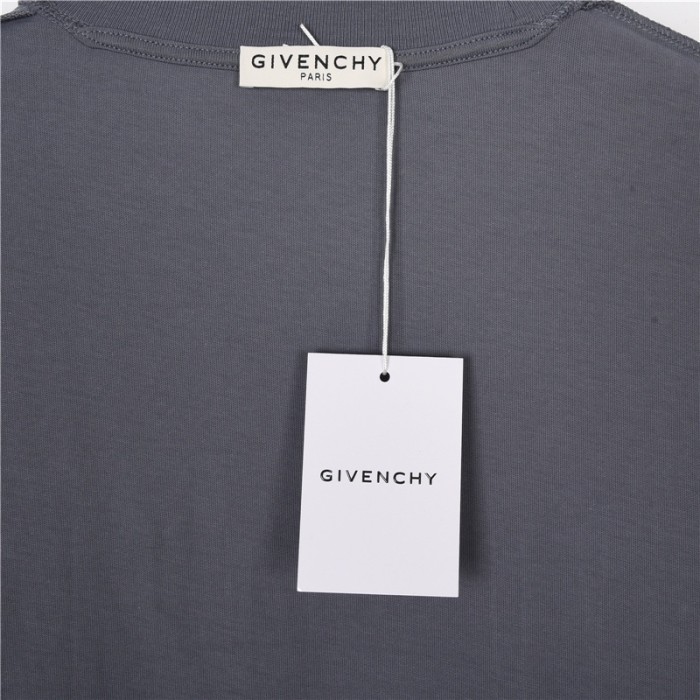 Clothes Givenchy 129