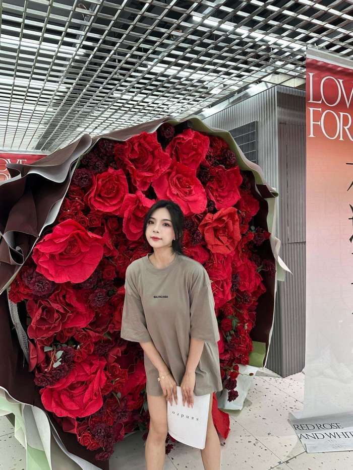 Clothes Balenciaga 275