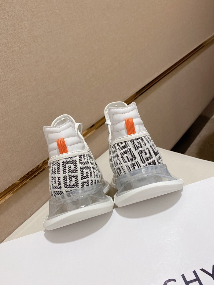 Givenchy Spectre Zip Sneakers 8