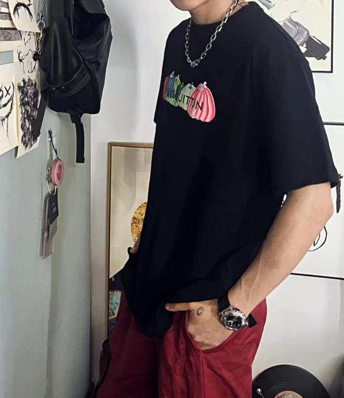 Clothes Louis Vuitton 366