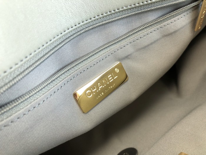 Handbag Chanel size 36 cm