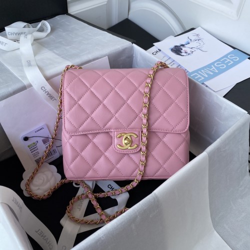 Handbag Chanel AS3649 size 18X19.5X9.5 cm