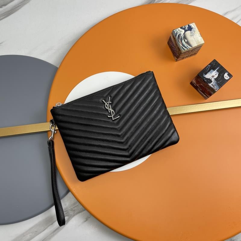 Handbags SAINT LAURENT 379039 size 24×17.5×1.5 cm