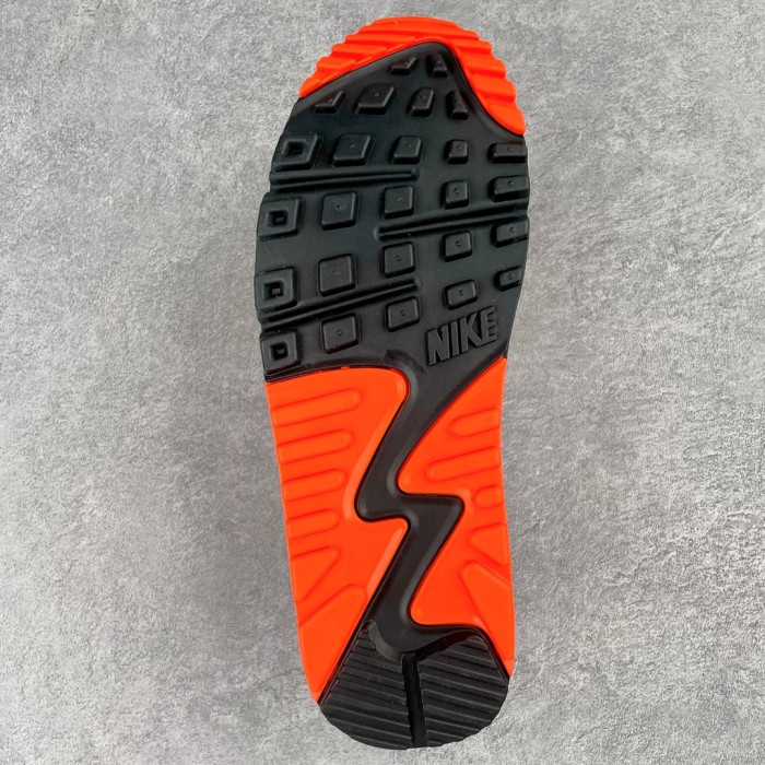 Nike Air Max 90 Sneaker 17