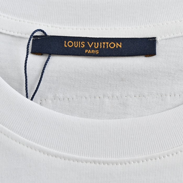 Clothes Louis Vuitton 299