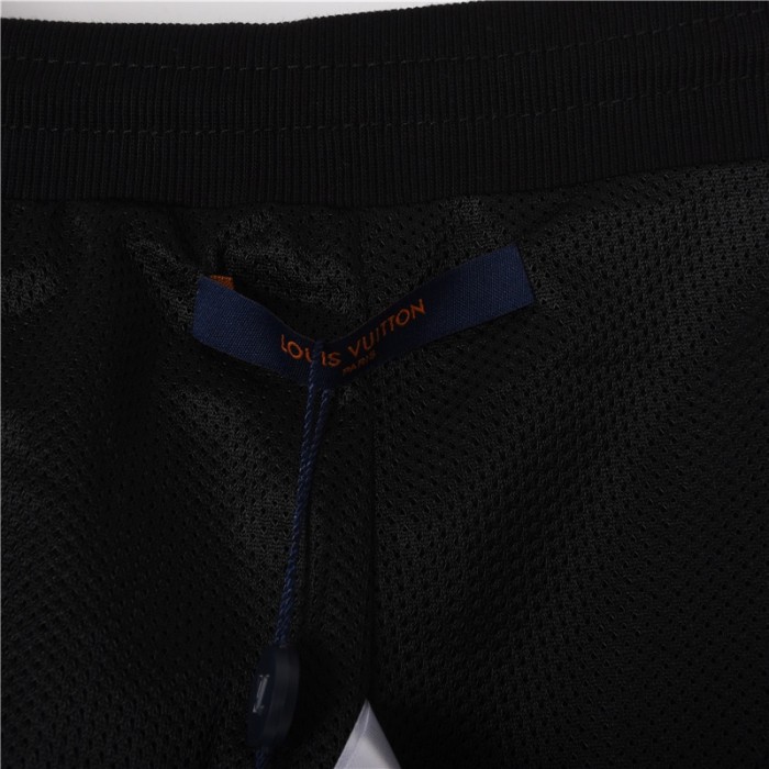 Clothes Louis Vuitton 131