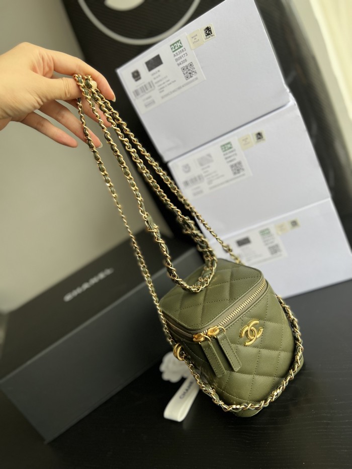 Handbag Chanel AP3583 size 14.5cmx11.5cmx11.5 cm