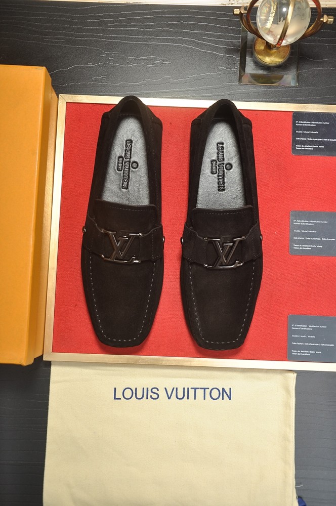 Louis Vuitton Leather Boots 38