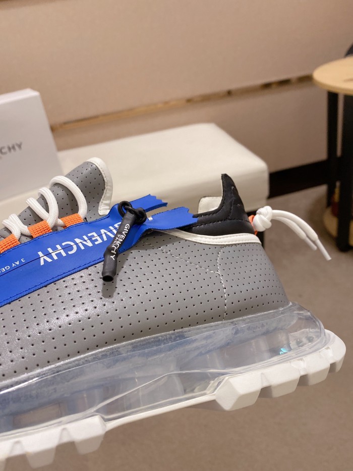 Givenchy Spectre Zip Sneakers 5