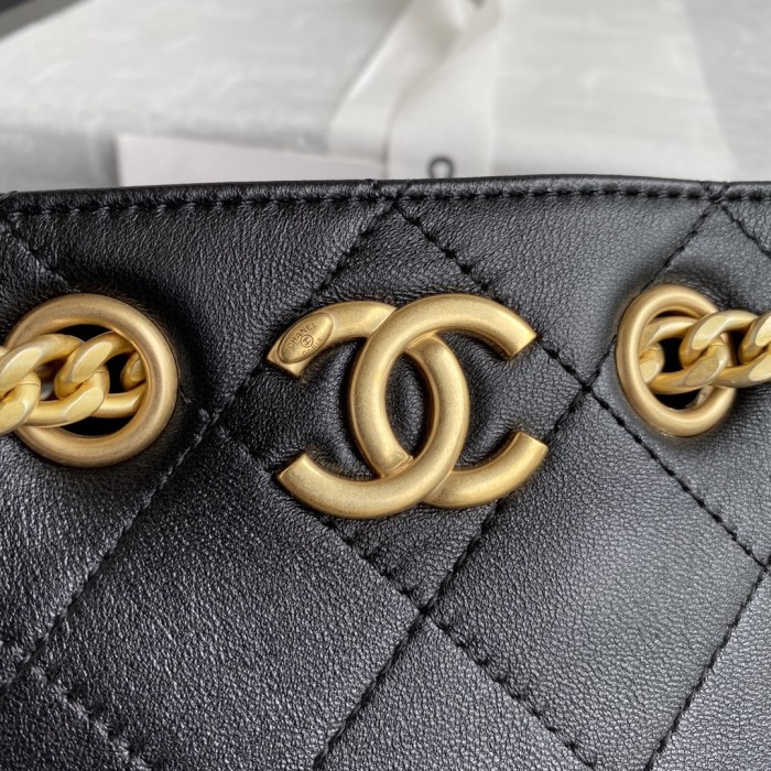 Handbag Chanel AS2381 size 19*23.5*9.5 cm