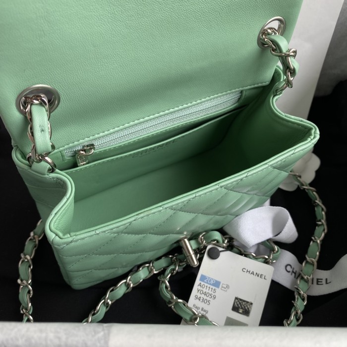 Handbag Chanel size 17 cm