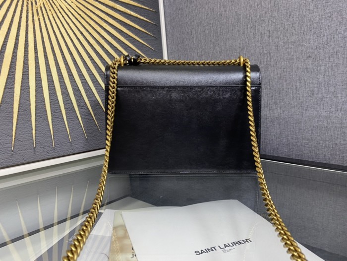 Handbags SAINT LAURENT 442906 size 22-16-9 cm