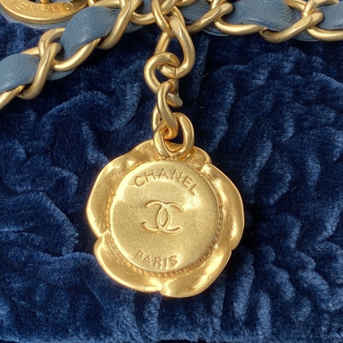 Handbag Chanel AS2620 size 16×239 cm