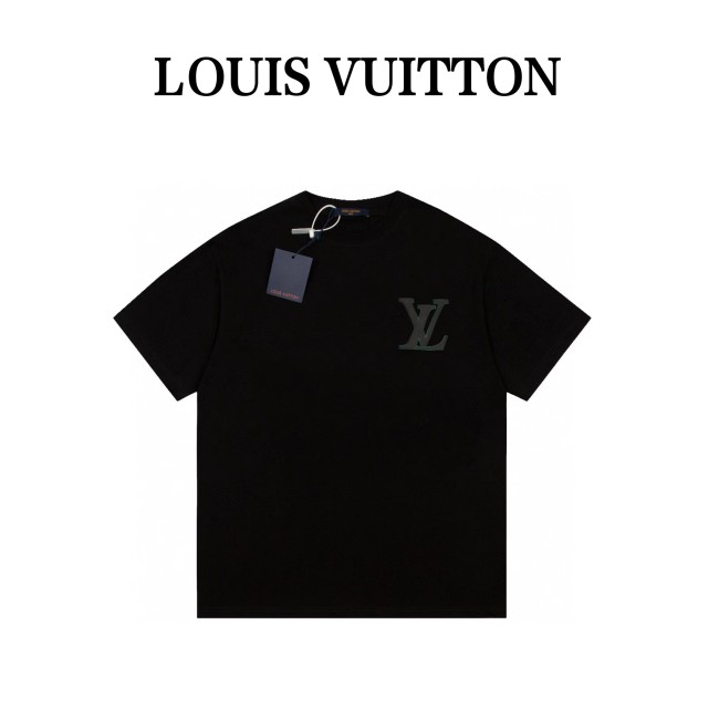 Clothes Louis Vuitton 393