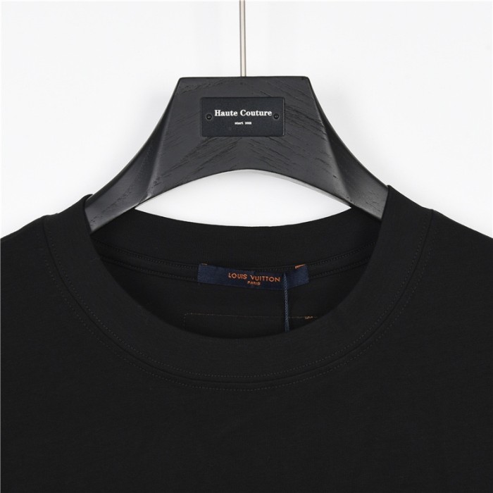 Clothes Louis Vuitton 102