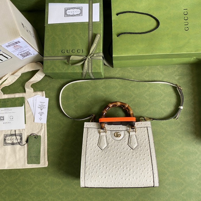 Handbag Gucci 660195 size 27*24*11 cm