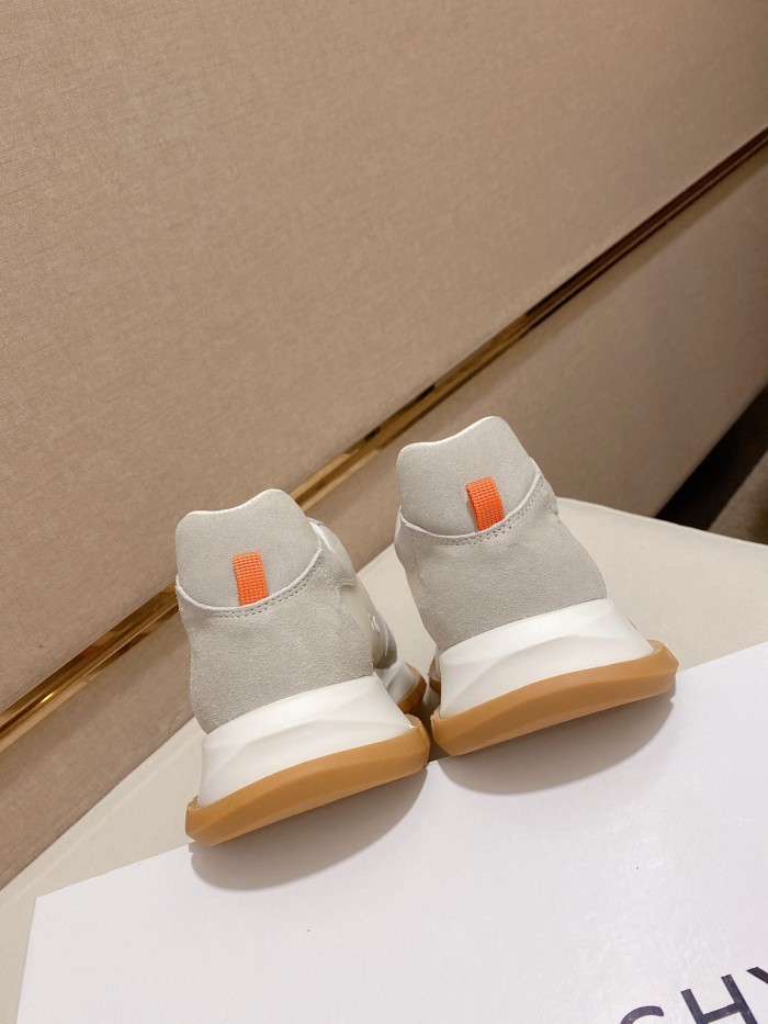 Givenchy Spectre Zip Sneakers 13