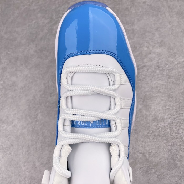 Jordan 11 Retro Low University Blue (2017)