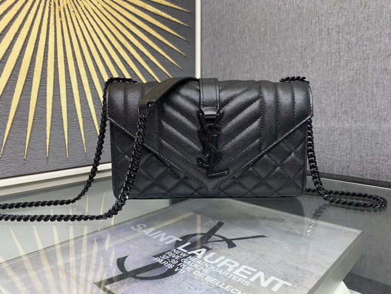 Handbags SAINT LAURENT 526286 size 22×13×6 cm