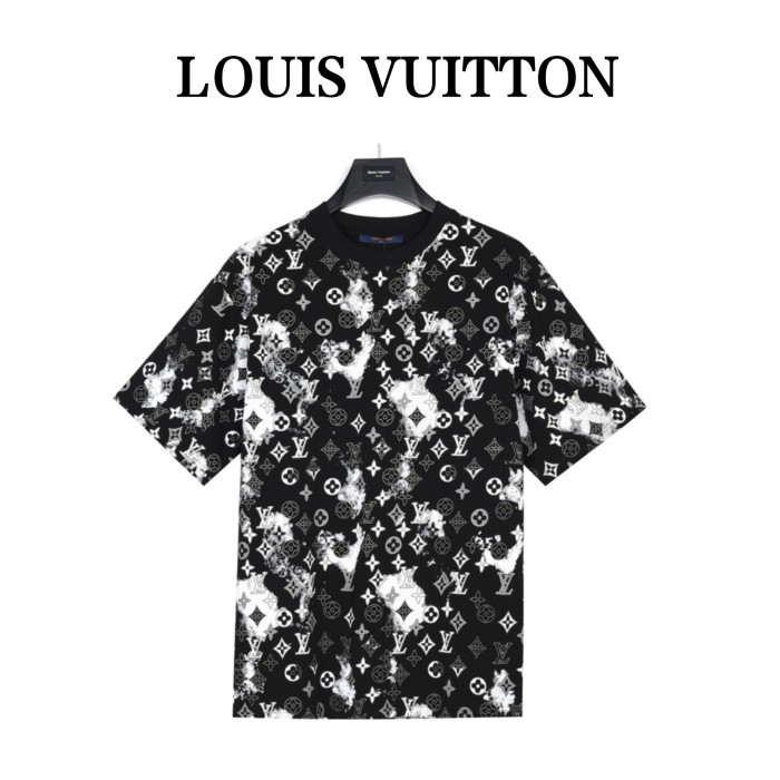 Clothes Louis Vuitton 119